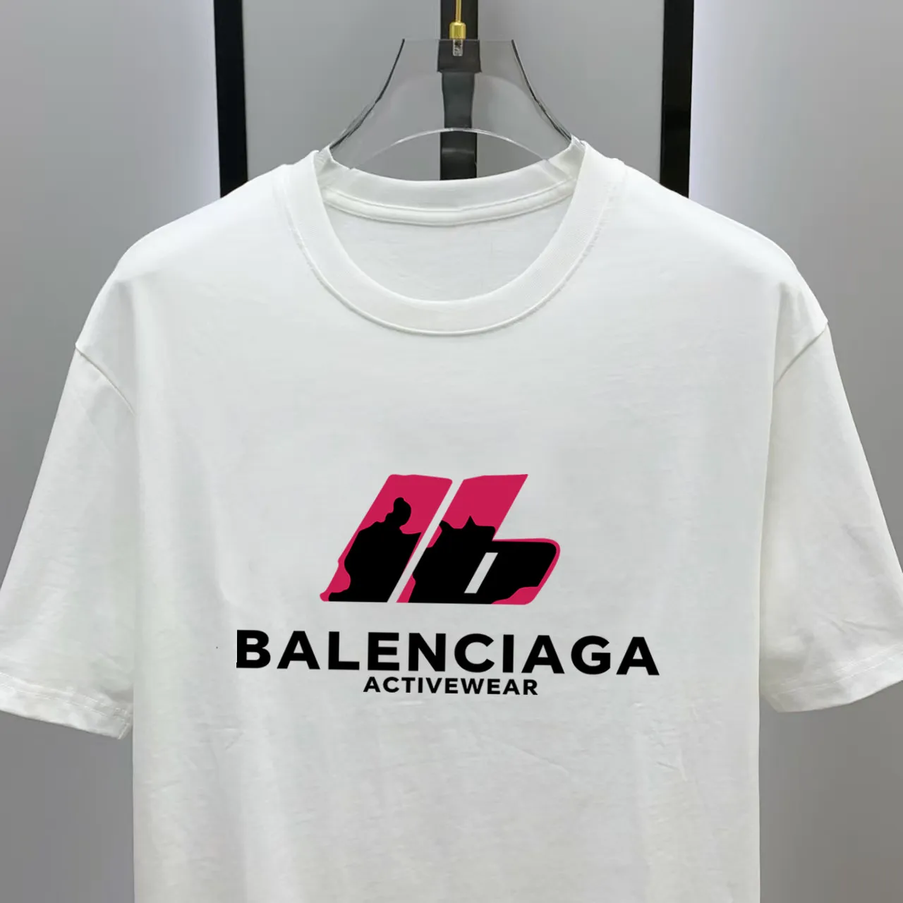 # 2026 New Arrival New Arrival T Premium ！ logo Premium 250 . . . . . ！ ！ ：Black。White！ Sizes： S M L XL XXL ：50 52 55 58 61 ：69 71 73 75 77 ：48 50 53 56 58 ：22 22.5 23 23.5 24 ， 1-3CM